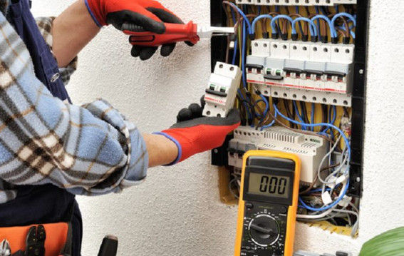 INSTALACIONES ELECTRICAS